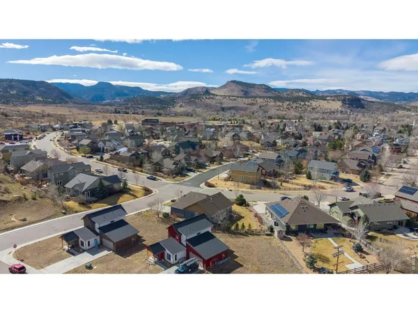 $929,000 | 400 Carter Drive, Lyons, CO 80540