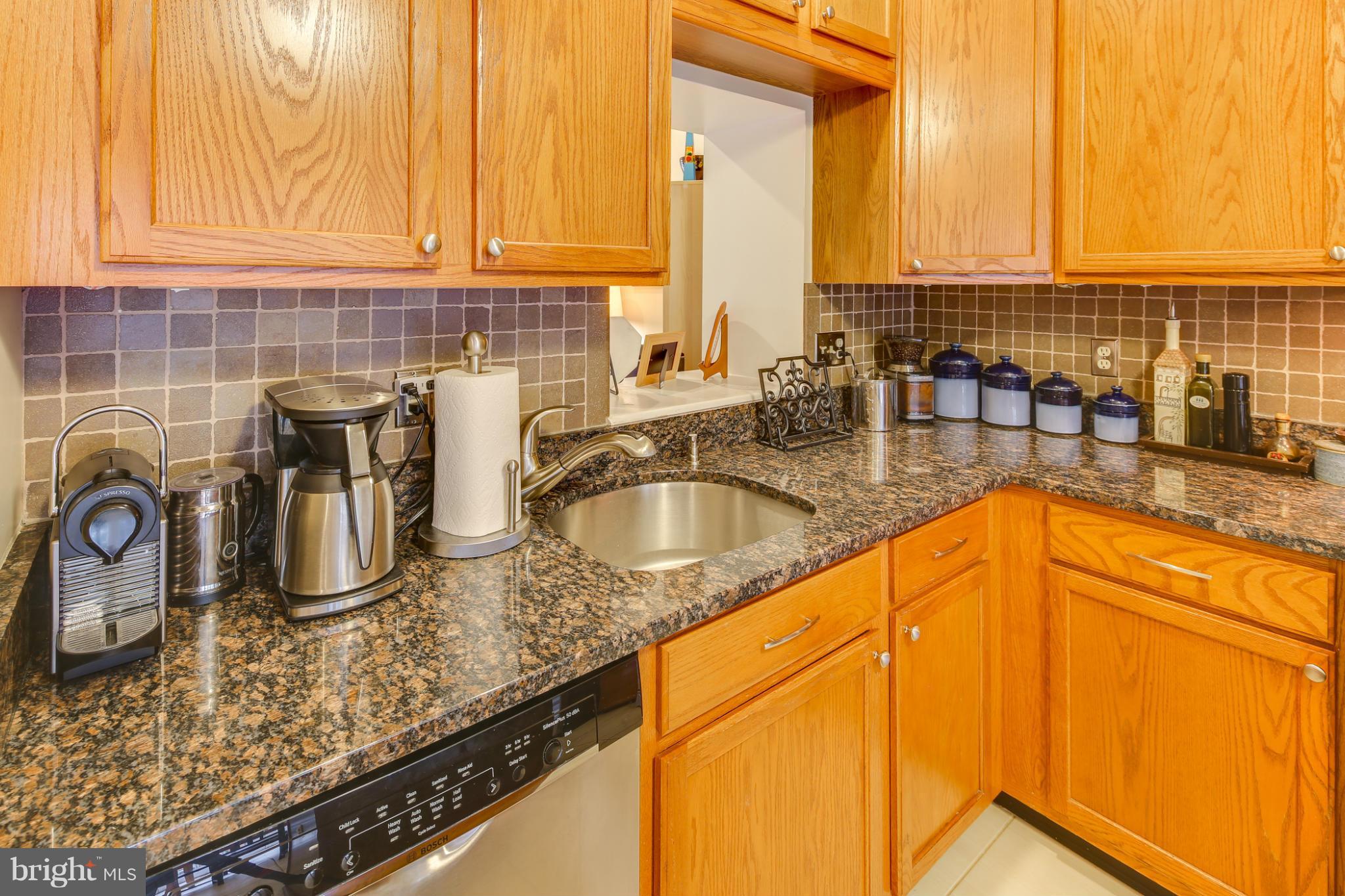 6383 Wind Rider Way Columbia, MD 21045 - Photo 6 of 30 Kitchen