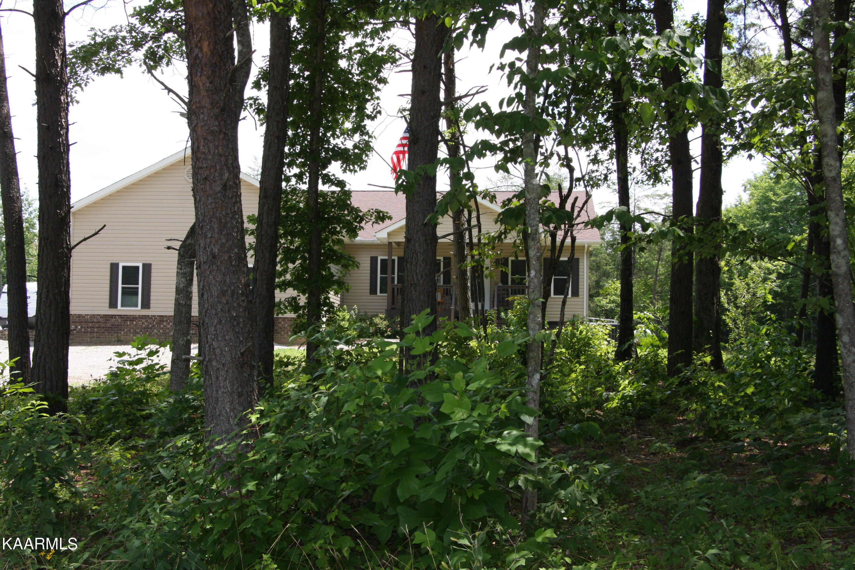 735 Bluebird Ridge Road Jamestown, TN 38556 - Photo 2 of 39 IMG_3975