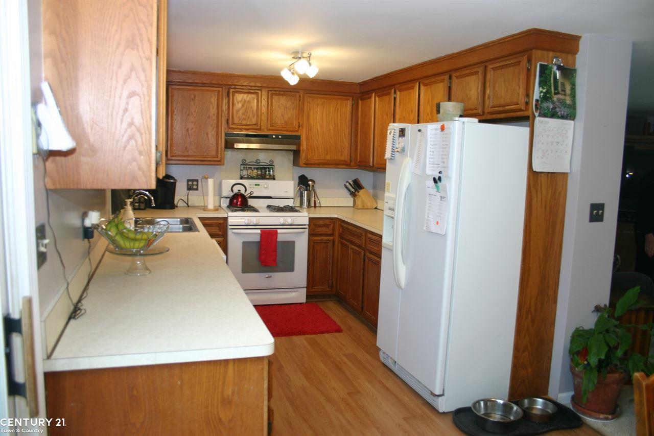 4673 Kidder Road Almont, MI 48003 - Photo 6 of 35 Gallery Image 6