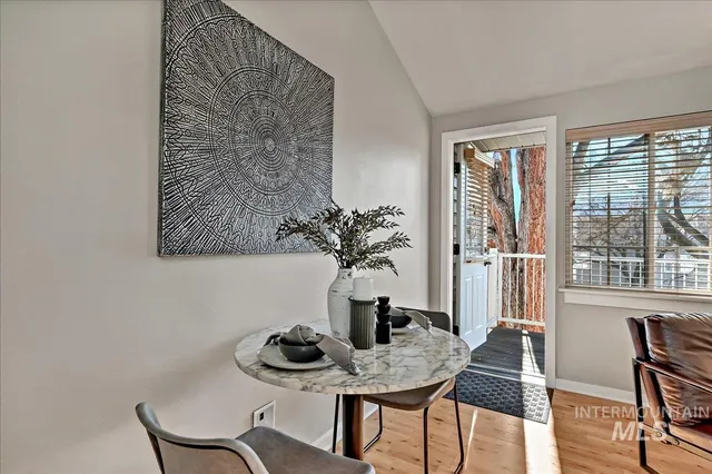 $329,000 | 305 Village Lane, Unit 305, Boise, ID 83702