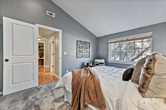 $329,000 | 305 Village Lane, Unit 305, Boise, ID 83702