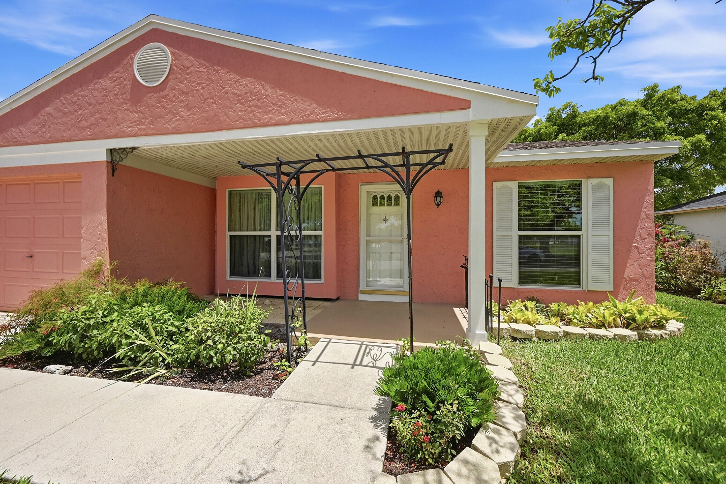 8131 Country Park Drive Boca Raton, FL 33433 - Photo 4 of 43 Impact Glass Proptection