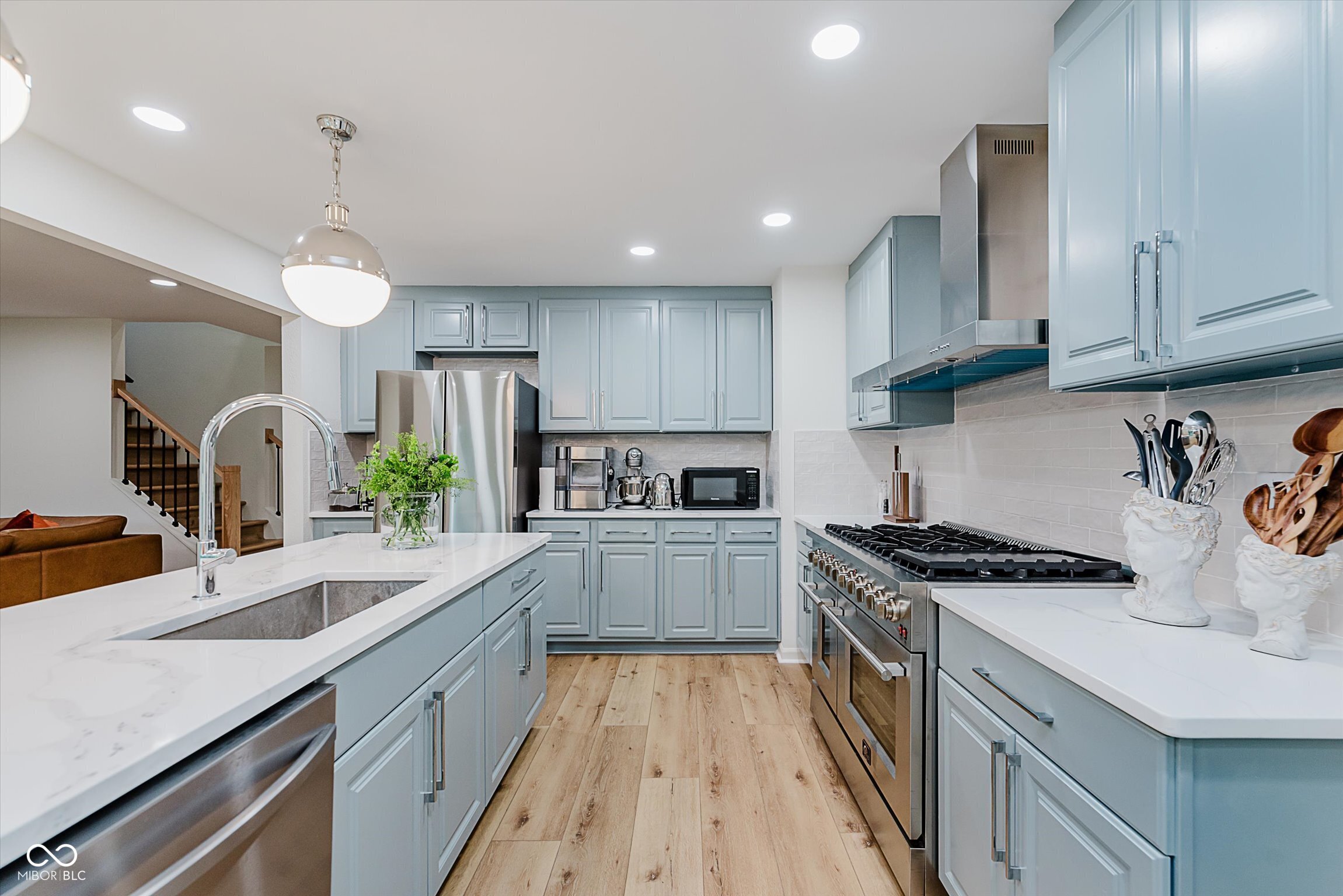 12082 Aldenham Boulevard Fishers, IN 46037 - Photo 14 of 36