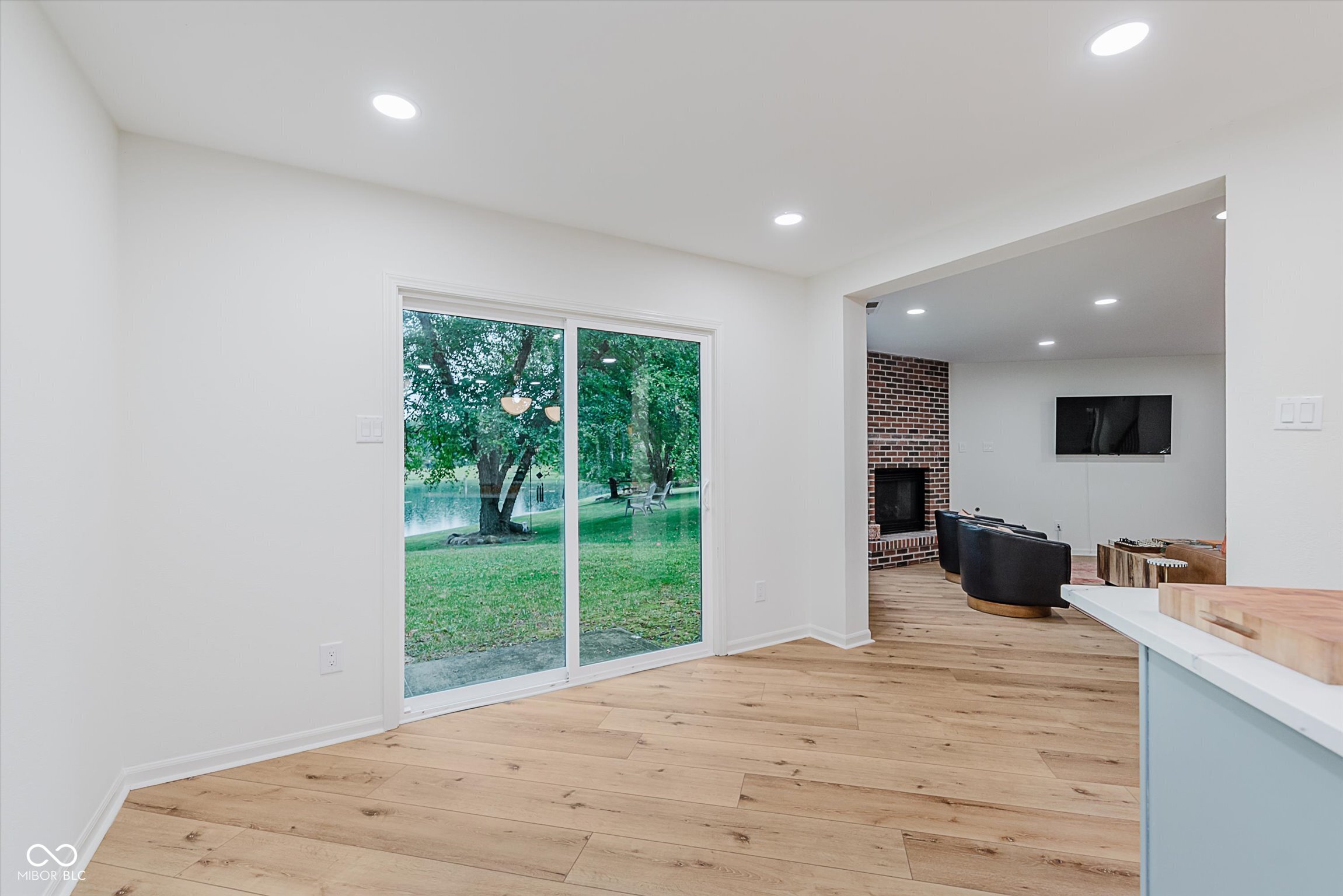 12082 Aldenham Boulevard Fishers, IN 46037 - Photo 16 of 36