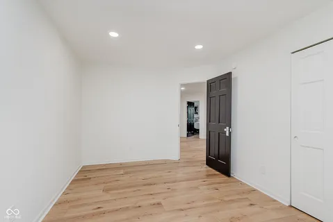 $440,000 | 12082 Aldenham Boulevard, Fishers, IN 46037