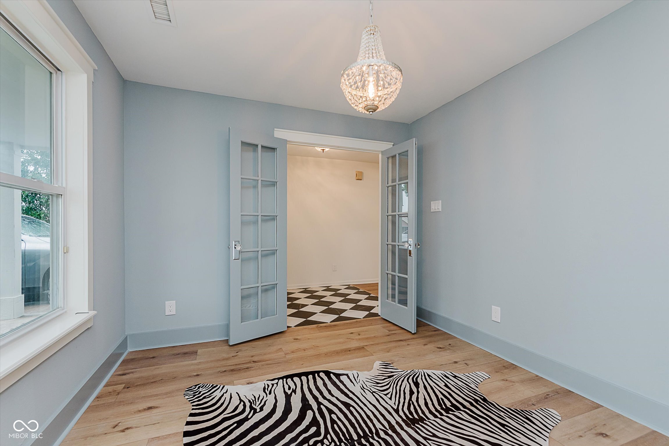 12082 Aldenham Boulevard Fishers, IN 46037 - Photo 9 of 36