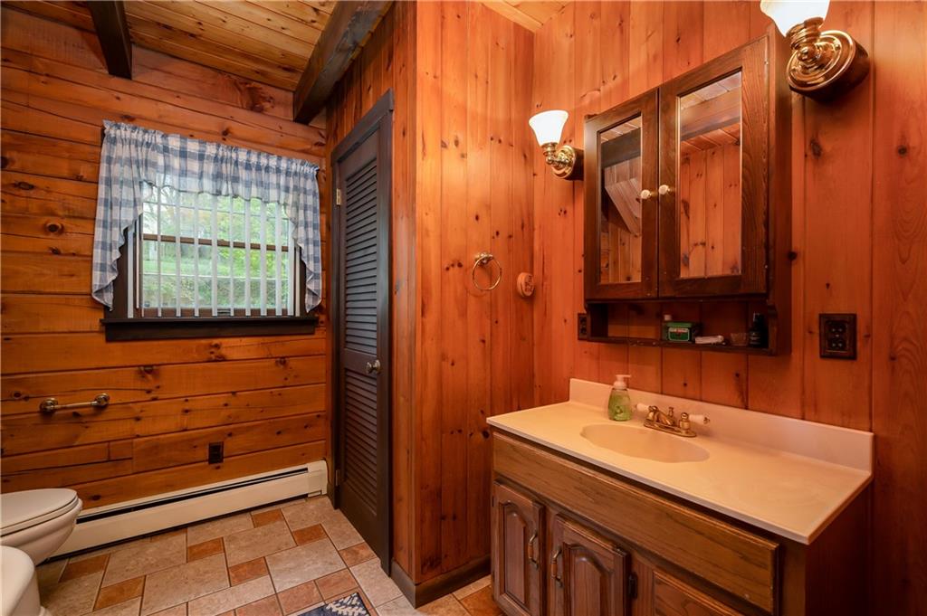 235 Becker Road Butler, PA 16002 - Photo 13 of 25