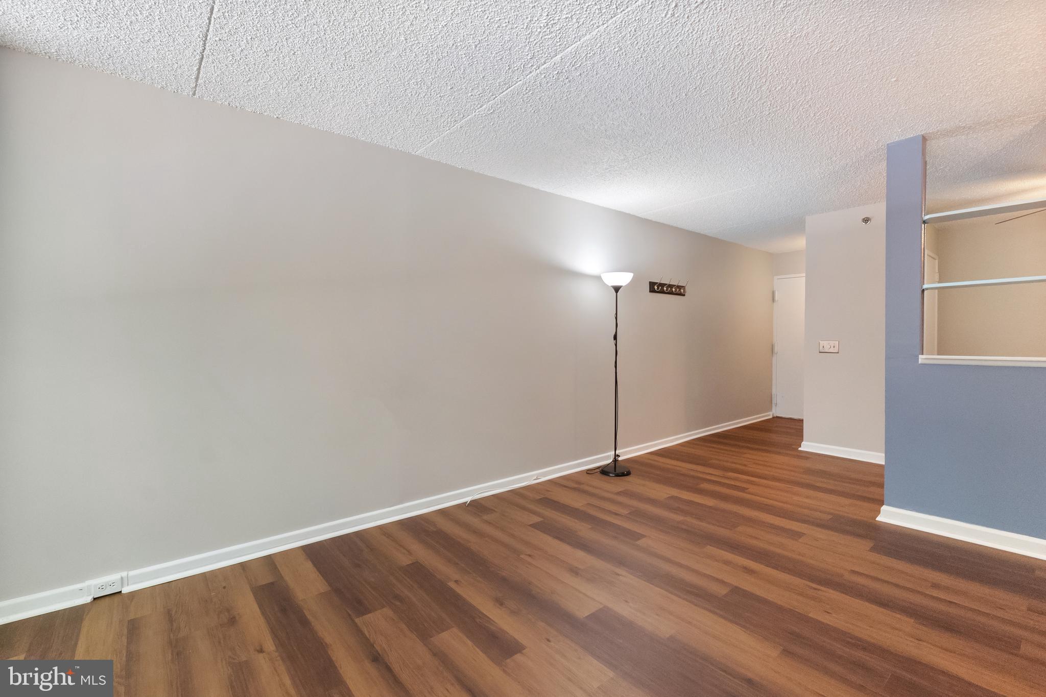 5911 Edsall Road, Unit 201 Alexandria, VA 22304 - Photo 4 of 25
