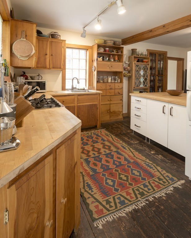 76 New Salem Road Wendell, MA 01379 - Photo 7 of 30 Gallery Image 7