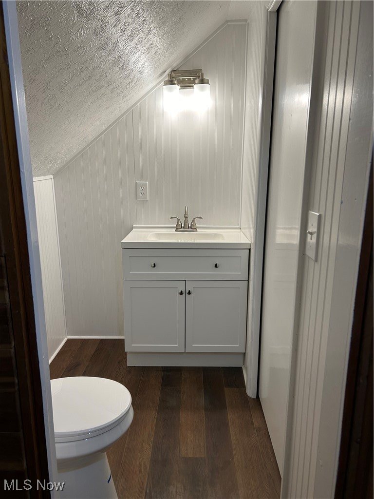 29945 Elgin Road Wickliffe, OH 44092 - Photo 17 of 25 Gallery Image 17