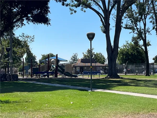 $2,800 | 11861 Bailey Street, Unit D, Garden Grove, CA 92845