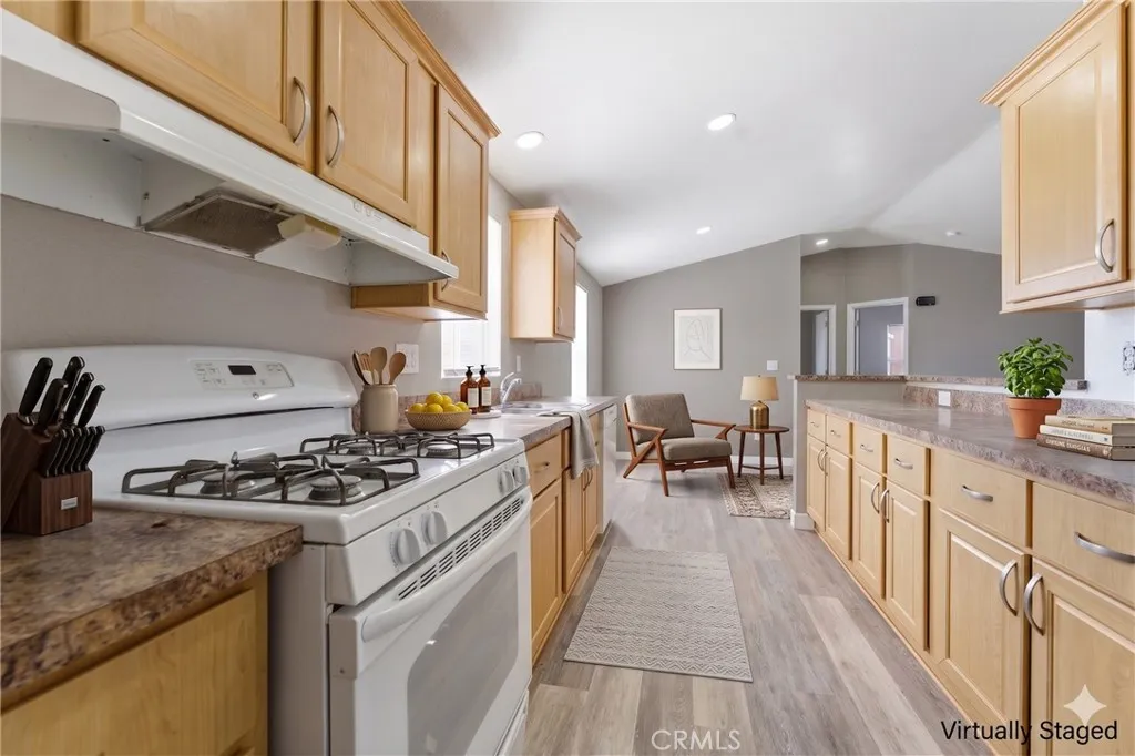 20843 Waalew Road, Unit C125 Apple Valley, CA 92307 - Photo 7 of 38 Virtually Staged