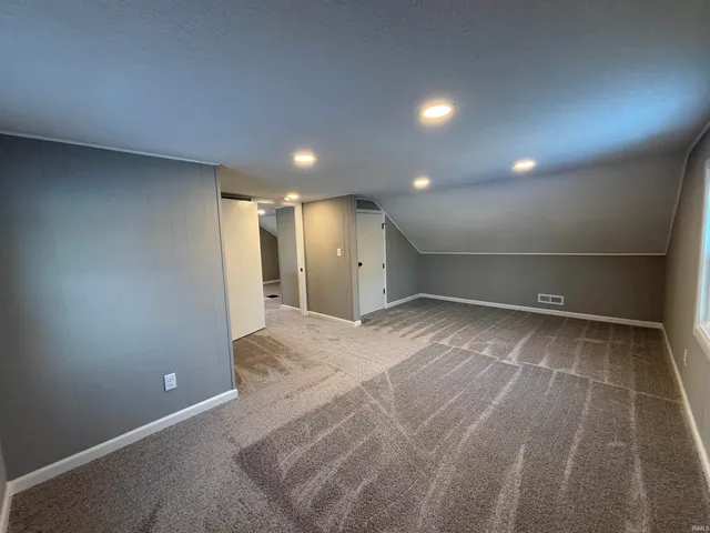 $184,900 | 2710 Waynewood Drive, Fort Wayne, IN 46809