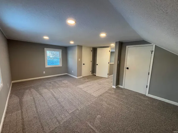 $184,900 | 2710 Waynewood Drive, Fort Wayne, IN 46809