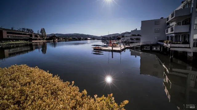 $969,000 | 1106 Shelter Bay Avenue, Mill Valley, CA 94941