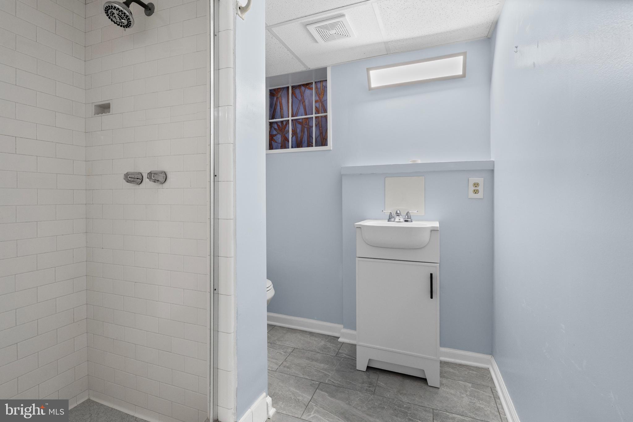 1539 Ralworth Road Baltimore, MD 21218 - Photo 38 of 44 Full Bath on lower level