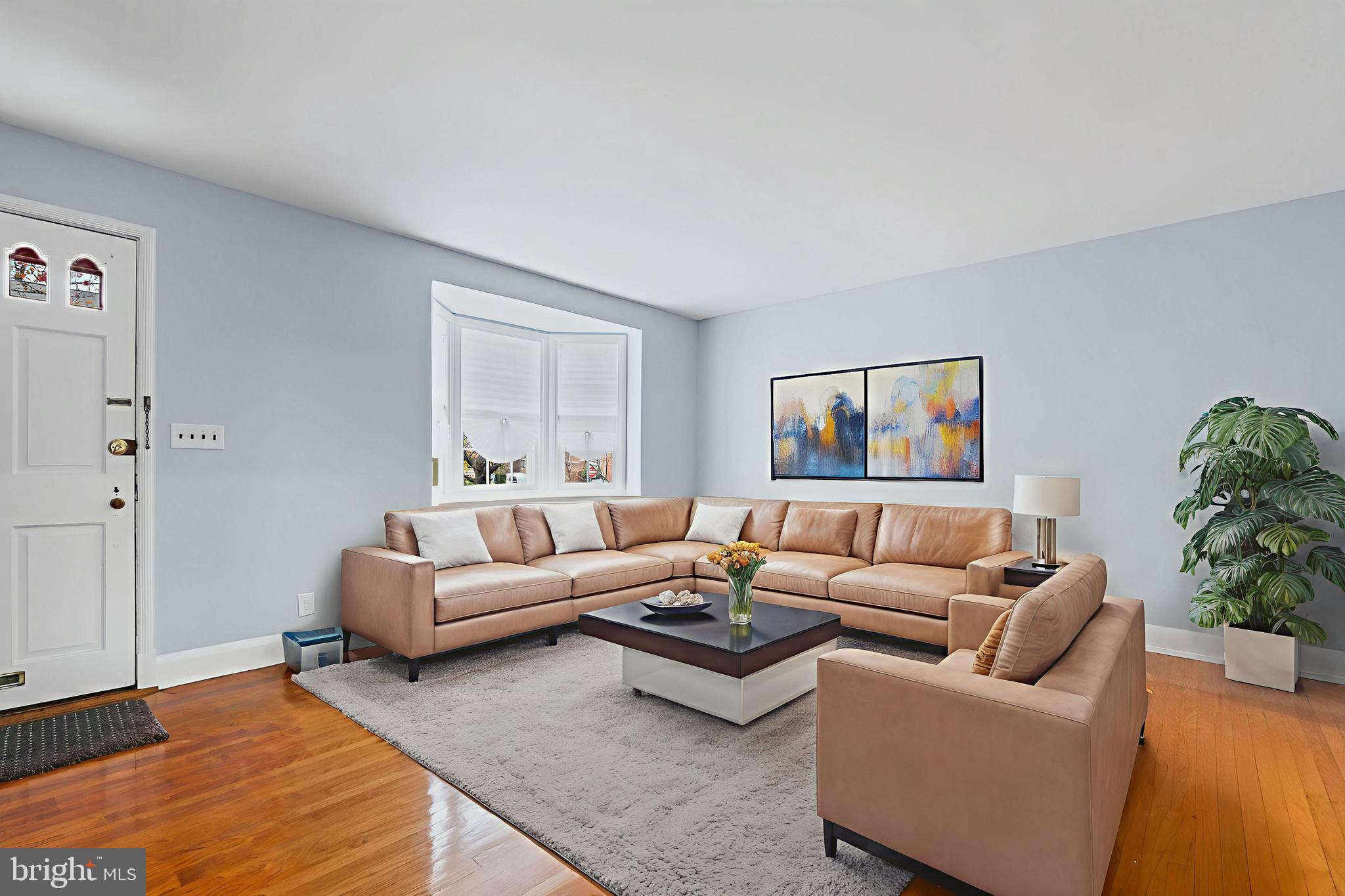 1539 Ralworth Road Baltimore, MD 21218 - Photo 7 of 44 Perfect for lounging or entertaining