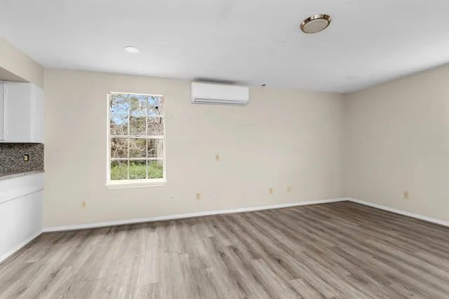 $950 | 1478 Apache Drive, Montgomery, TX 77316