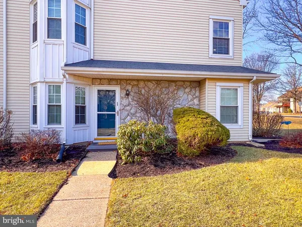 $2,200 | 301 Hopkins Court, Southampton, PA 18966