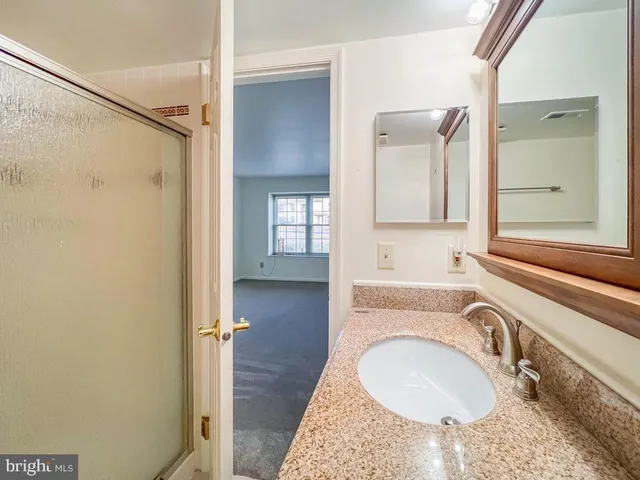 $2,200 | 301 Hopkins Court, Southampton, PA 18966