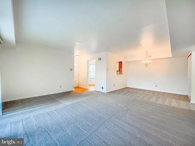 $2,200 | 301 Hopkins Court, Southampton, PA 18966