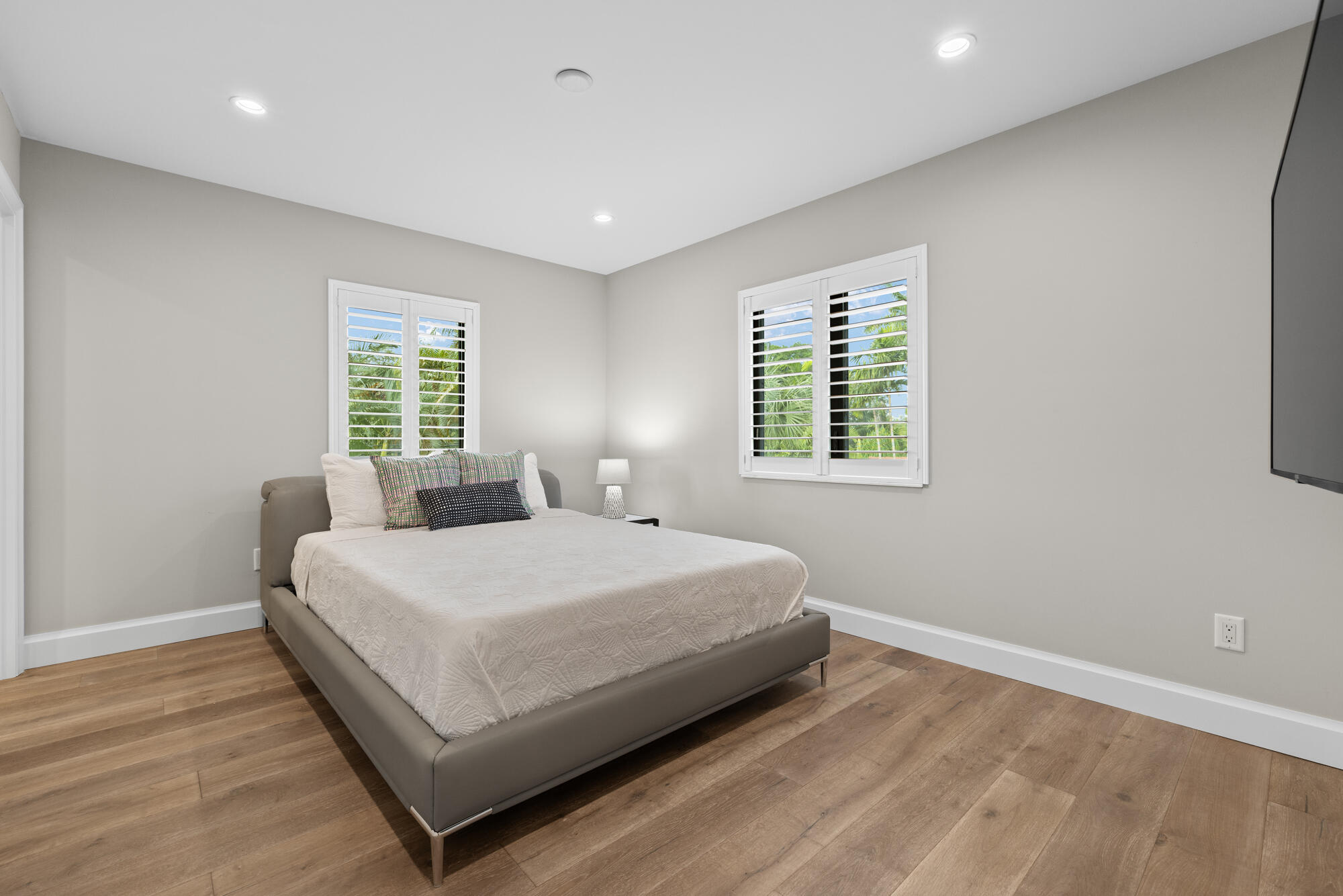 1069 West Palmetto Park Road Boca Raton, FL 33486 - Photo 32 of 54 Upstairs Bedroom #6