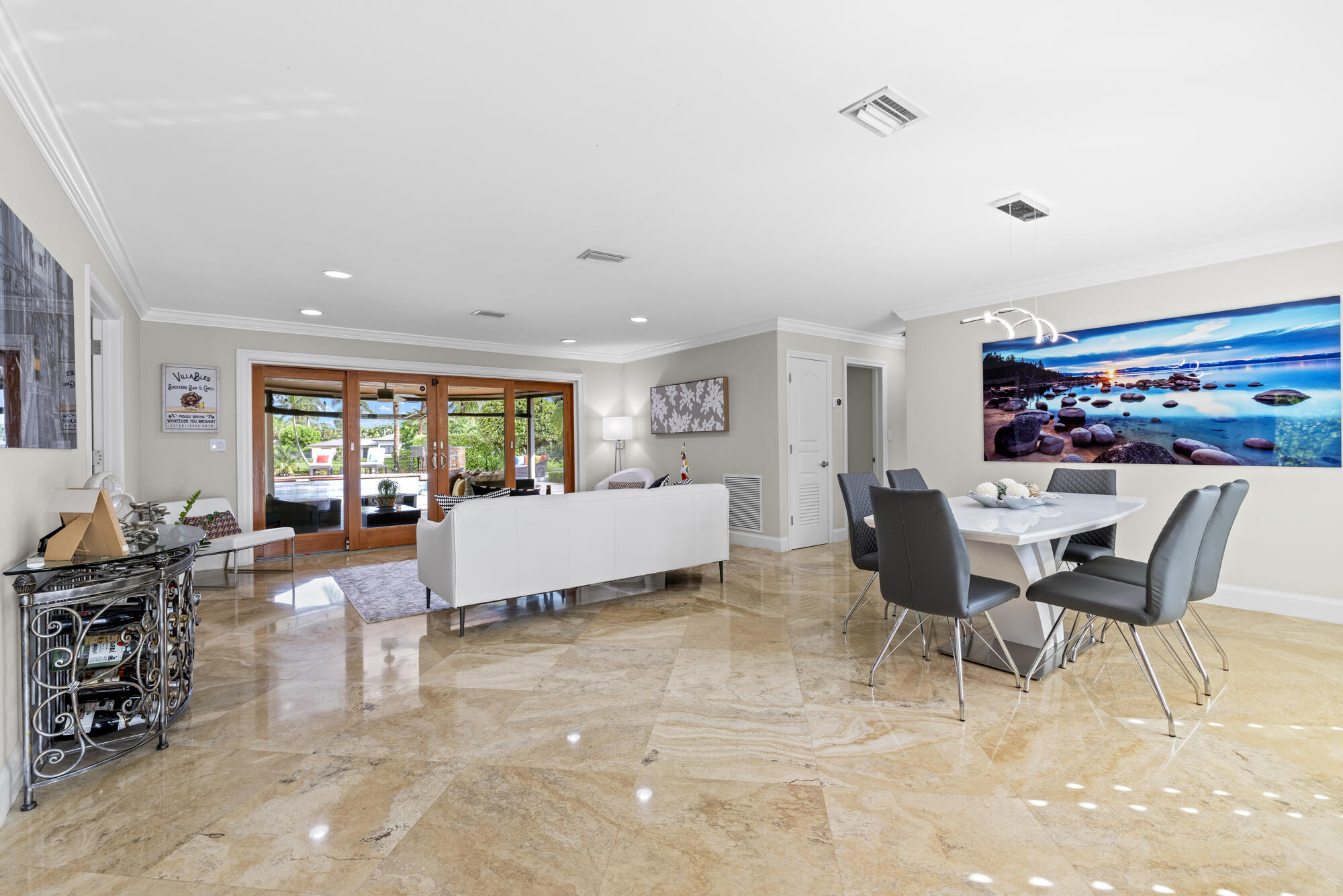 1069 West Palmetto Park Road Boca Raton, FL 33486 - Photo 7 of 54 Dining / Living