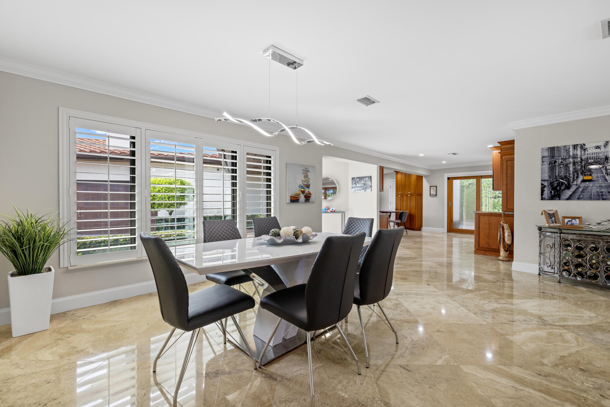 1069 West Palmetto Park Road Boca Raton, FL 33486 - Photo 8 of 54 Dining Room
