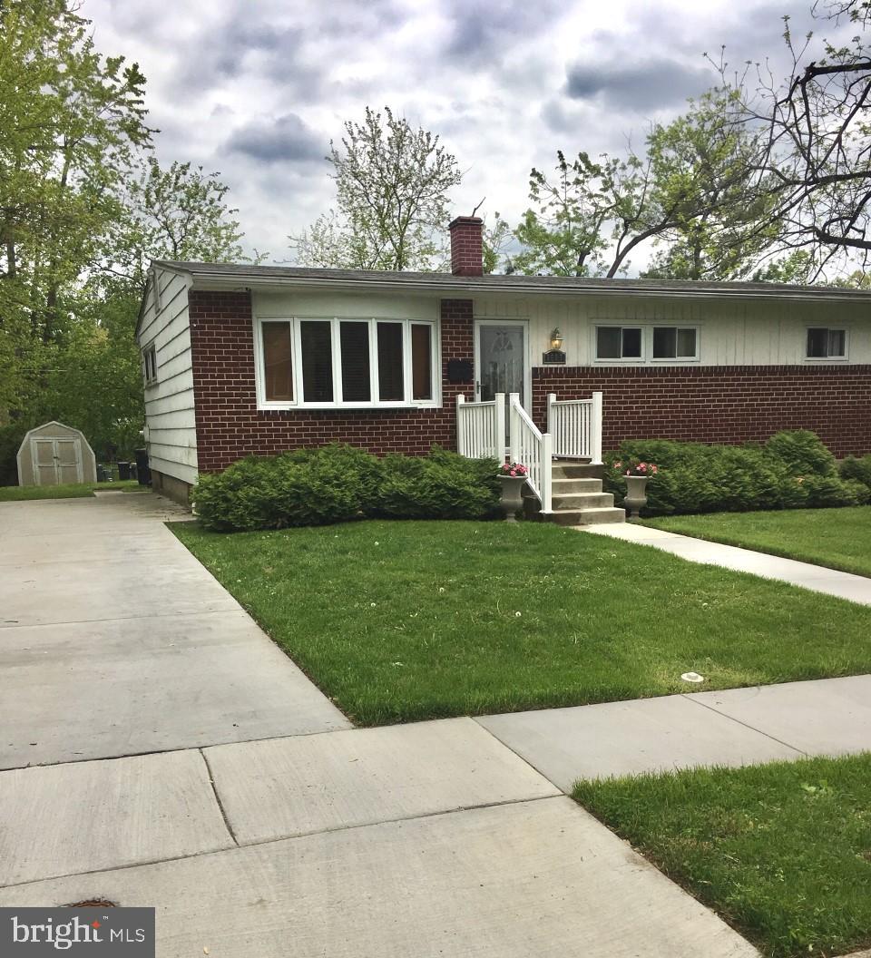 3607 Rusty Rock Road Randallstown, MD 21133 - Photo 6 of 20 Front View Driveway