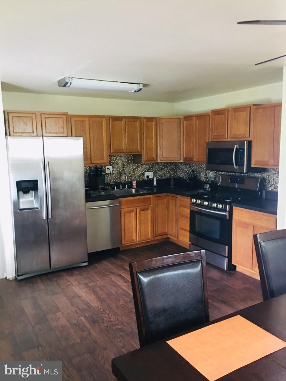 3607 Rusty Rock Road Randallstown, MD 21133 - Photo 9 of 20 Kitichen