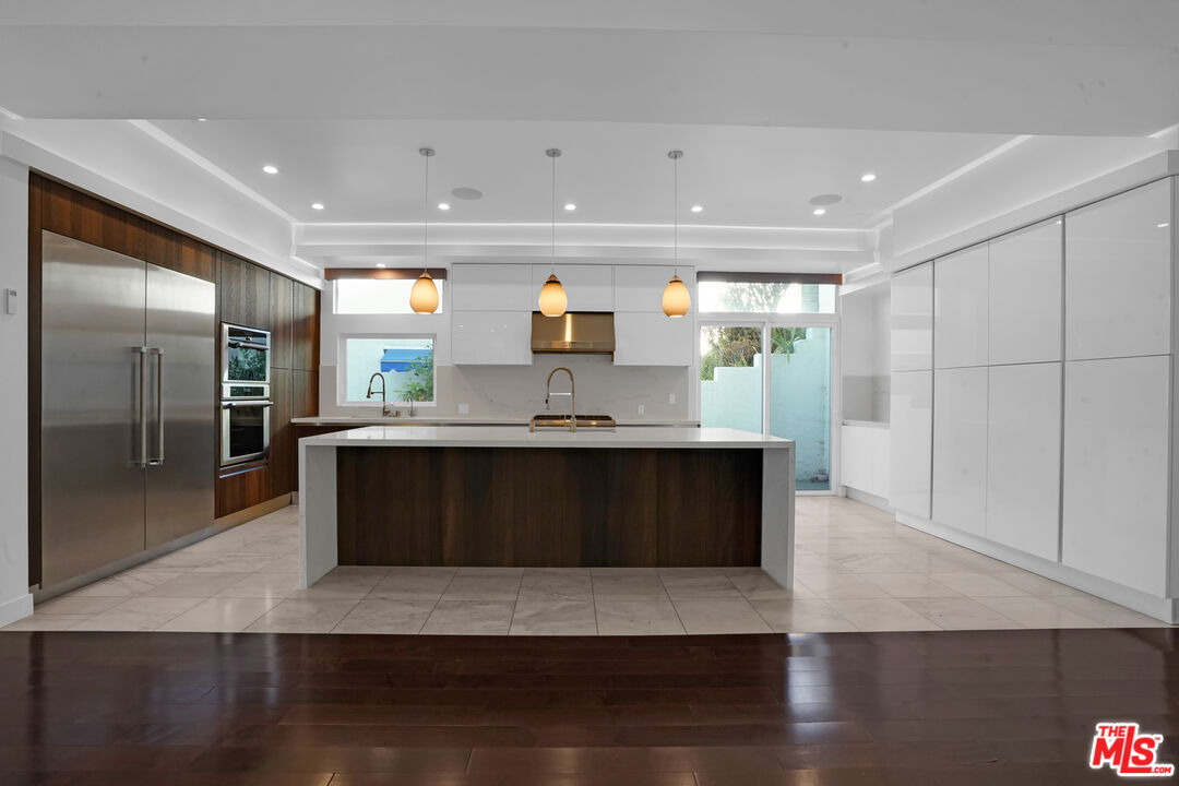 3832 Shannon Road Los Angeles, CA 90027 - Photo 18 of 52