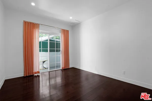 $9,995 | 3832 Shannon Road, Los Angeles, CA 90027