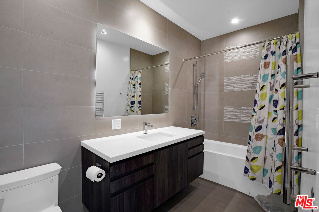 3832 Shannon Road Los Angeles, CA 90027 - Photo 32 of 52