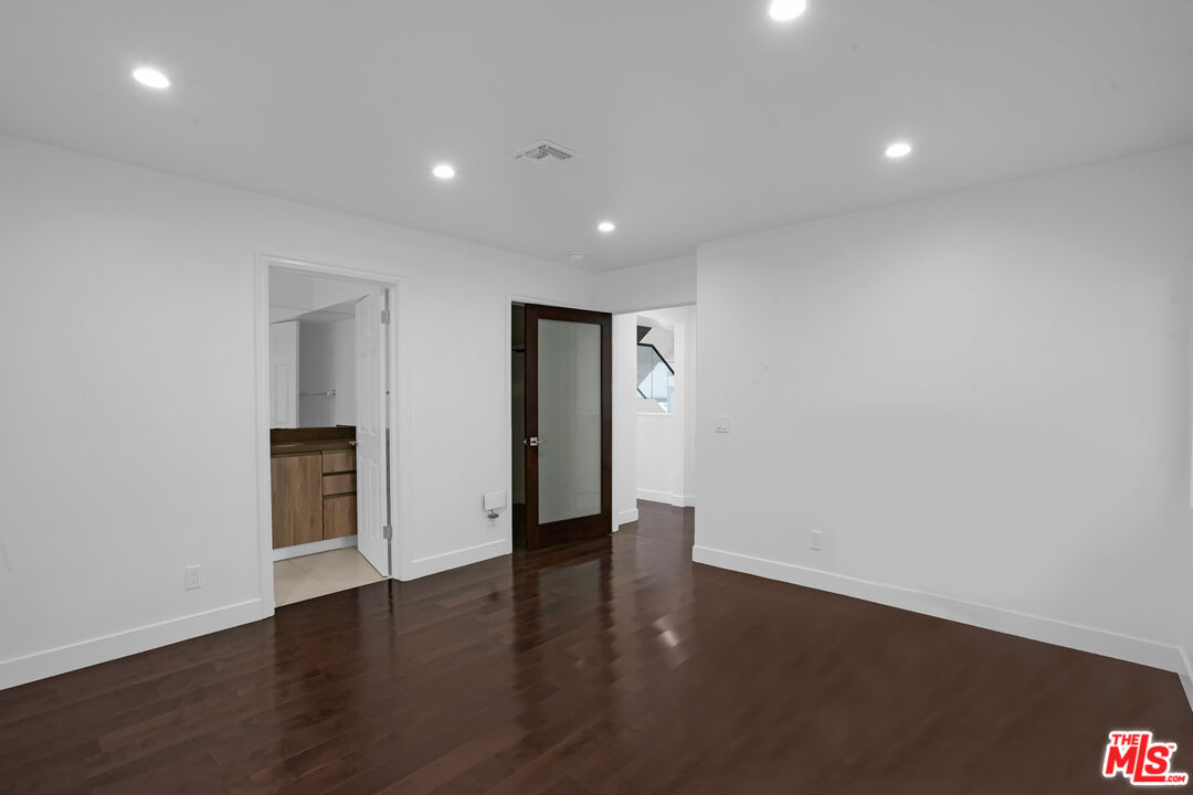 3832 Shannon Road Los Angeles, CA 90027 - Photo 40 of 52