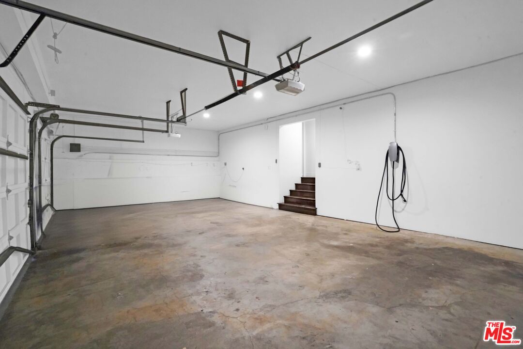 3832 Shannon Road Los Angeles, CA 90027 - Photo 51 of 52