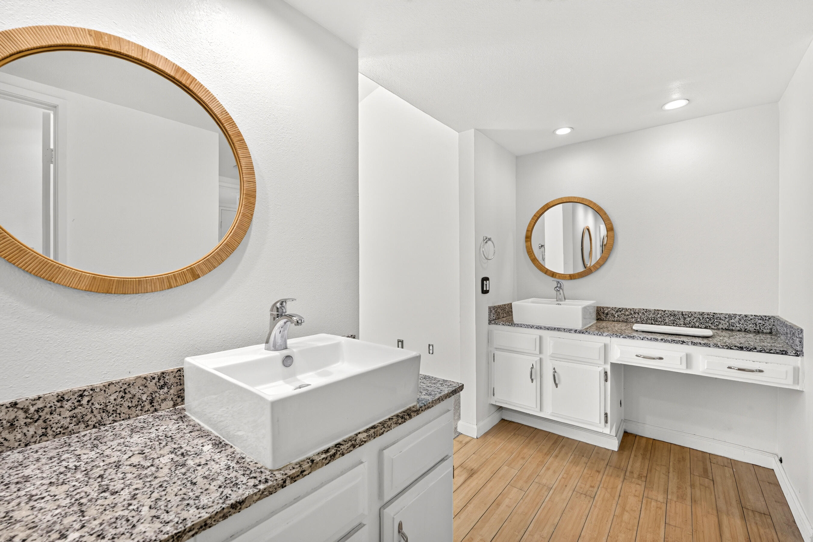 1117 South La Verne Way Palm Springs, CA 92264 - Photo 17 of 35 1117-south-la-verne-way-024