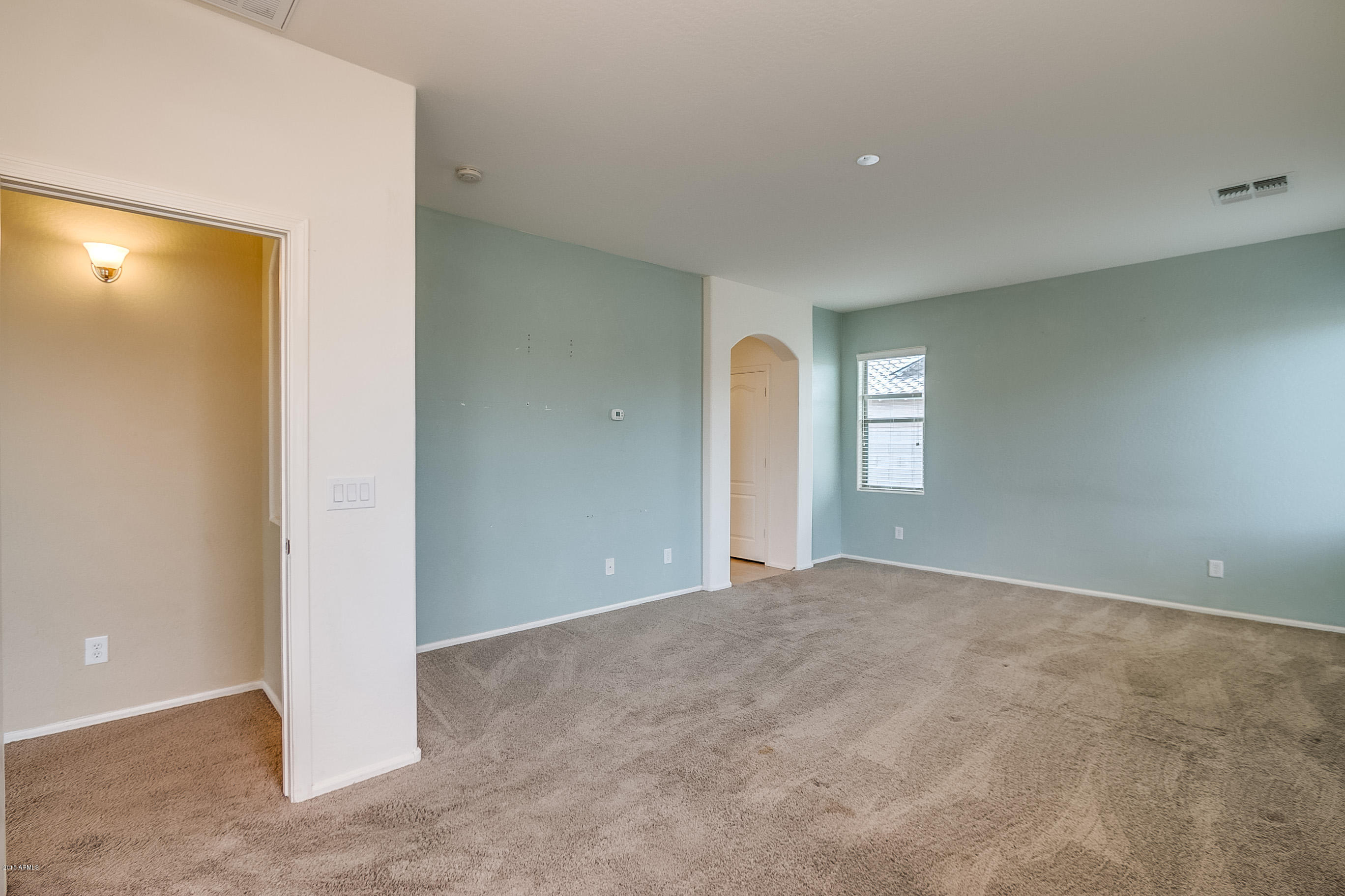 7008 West Trumbull Road Phoenix, AZ 85043 - Photo 26 of 55 Trumball-032