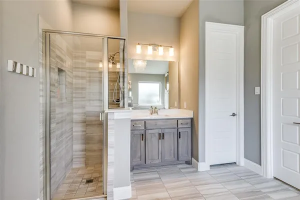 $4,800 | 3804 Pine Valley Lane, Arlington, TX 76001