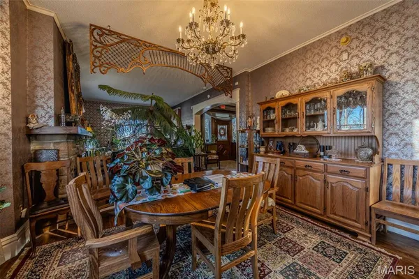 $725,000 | 2001 Beck Lane, Lebanon, MO 65536