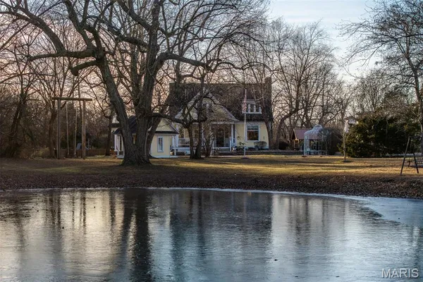 $725,000 | 2001 Beck Lane, Lebanon, MO 65536