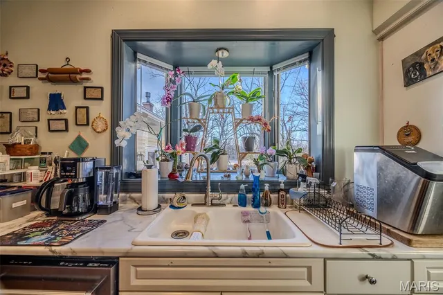 $725,000 | 2001 Beck Lane, Lebanon, MO 65536