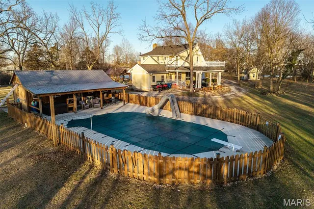 $725,000 | 2001 Beck Lane, Lebanon, MO 65536