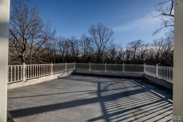 $725,000 | 2001 Beck Lane, Lebanon, MO 65536