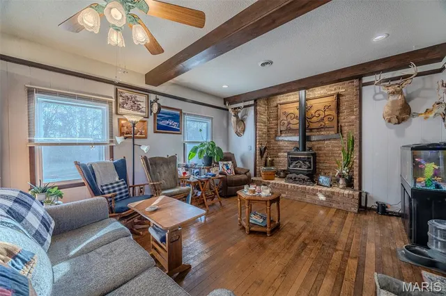 $725,000 | 2001 Beck Lane, Lebanon, MO 65536