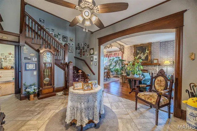 $725,000 | 2001 Beck Lane, Lebanon, MO 65536