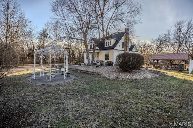 $725,000 | 2001 Beck Lane, Lebanon, MO 65536