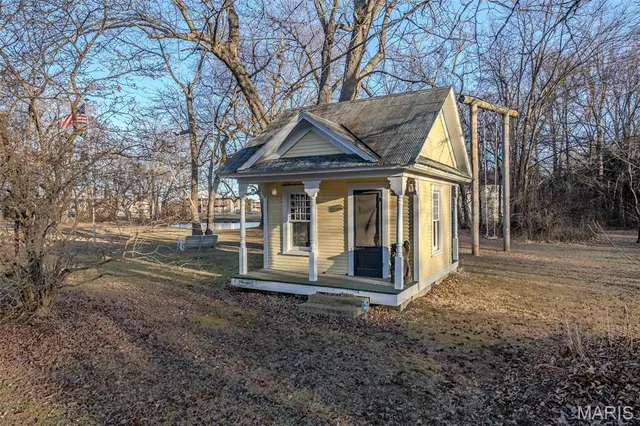 $725,000 | 2001 Beck Lane, Lebanon, MO 65536