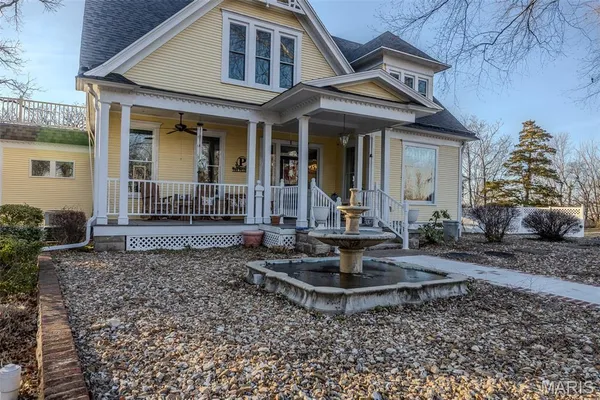 $725,000 | 2001 Beck Lane, Lebanon, MO 65536