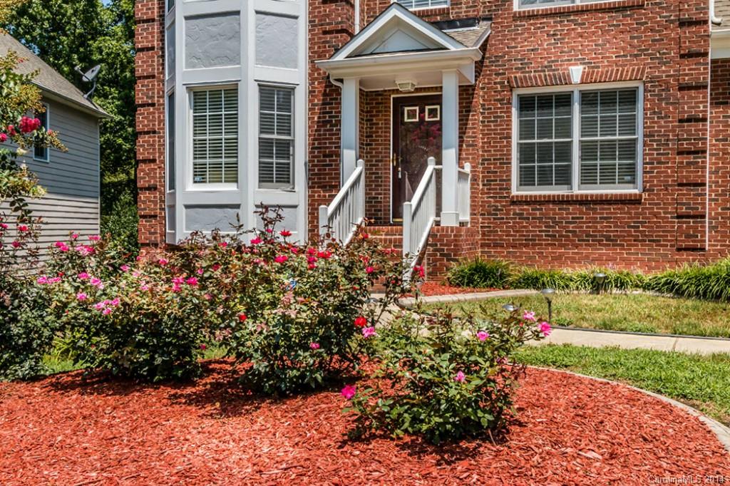 3617 Arklow Road Charlotte, NC 28269 - Photo 2 of 24 Gallery Image 2